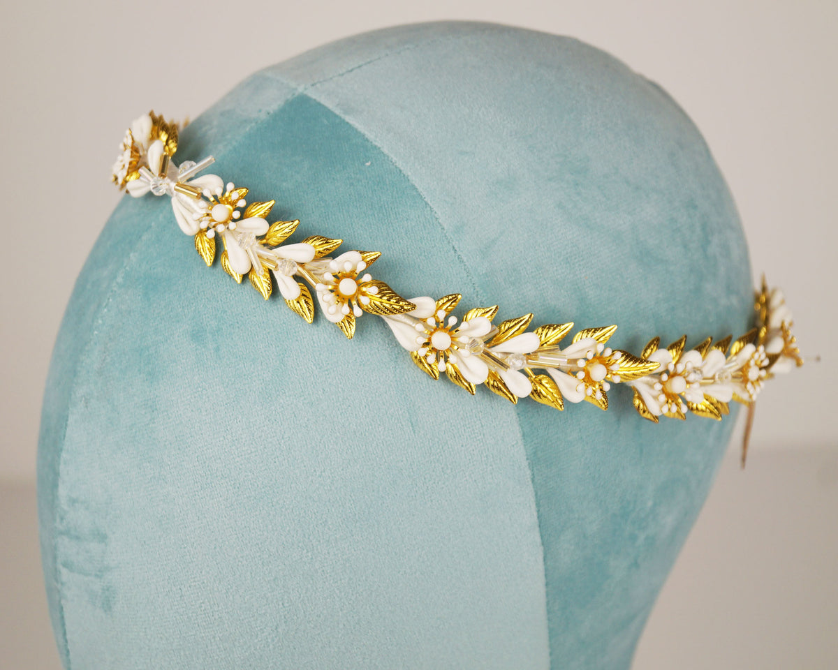 Tiara para novia. "Jara"