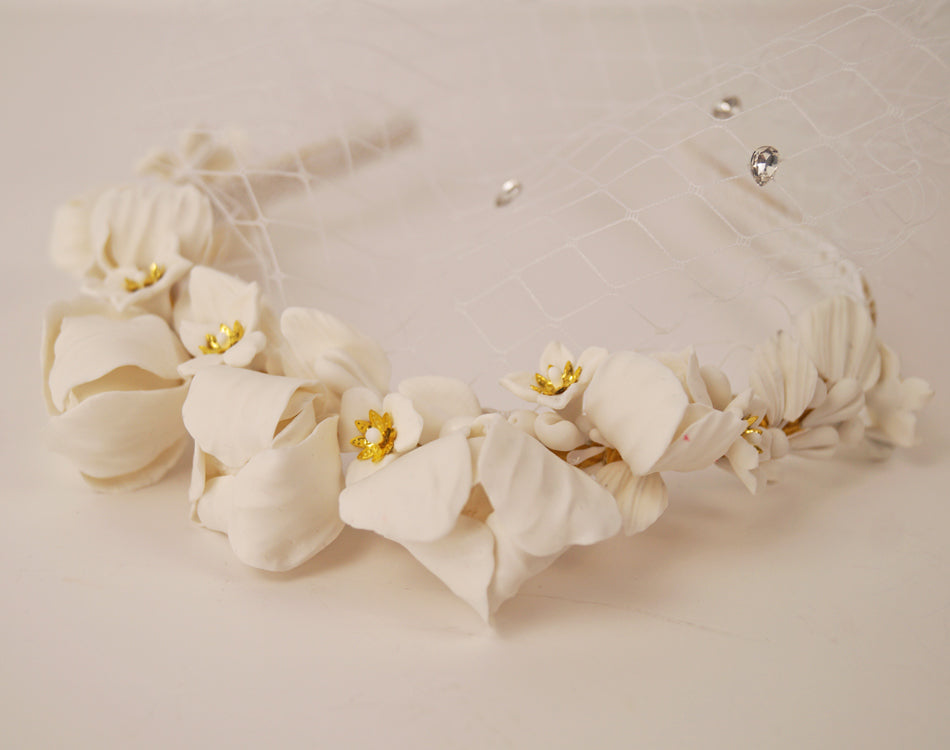 diademas para novias con velo