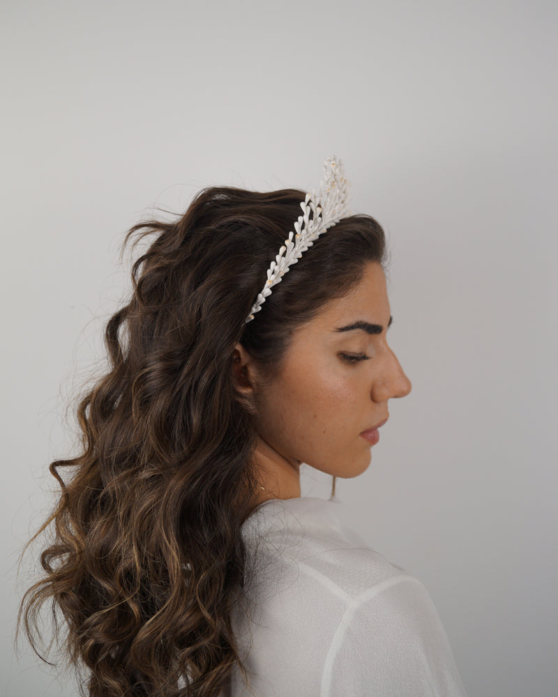 Diadema para novia Martina.