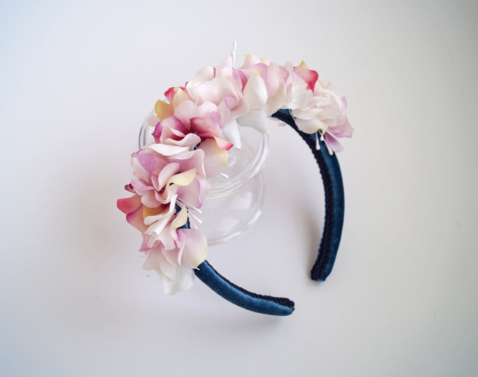 Diadema para invitada. "Victoria"