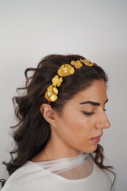 Diadema para novia dorada