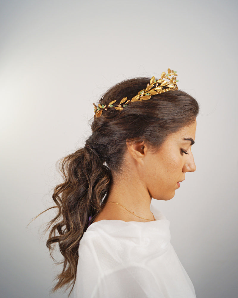 tiara novias