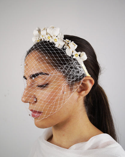 diadema floral para novia